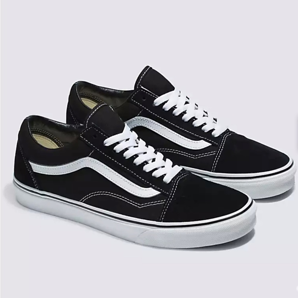 VGUC- Vans ‘Old Skool’ Suede/Canvas Sneaker